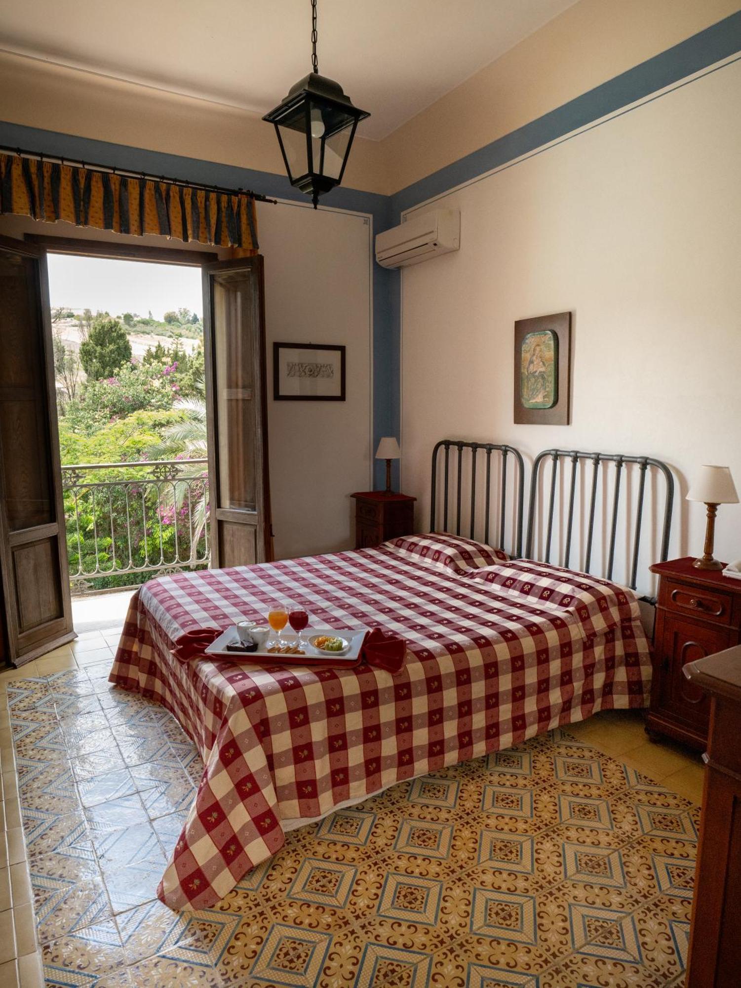 Agriturismo Baglio Fontana Buseto Palizzolo Eksteriør billede